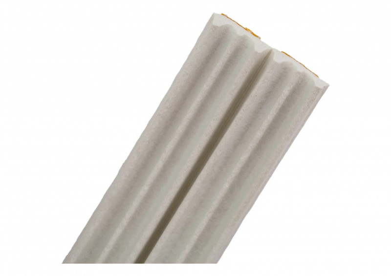 Уплотнитель для окон резиновый WALLS Е-профиль на клейкой основе белый 10м